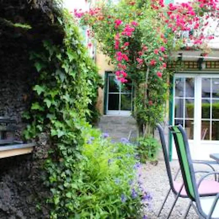 Maison Accueillante A Avec Vue Sur La Montagne.b بيت للعطل Bagnères-de-Luchon