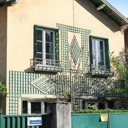 Maison Accueillante A Avec Vue Sur La Montagne.b Дом отдыха Bagneres-de-Luchon